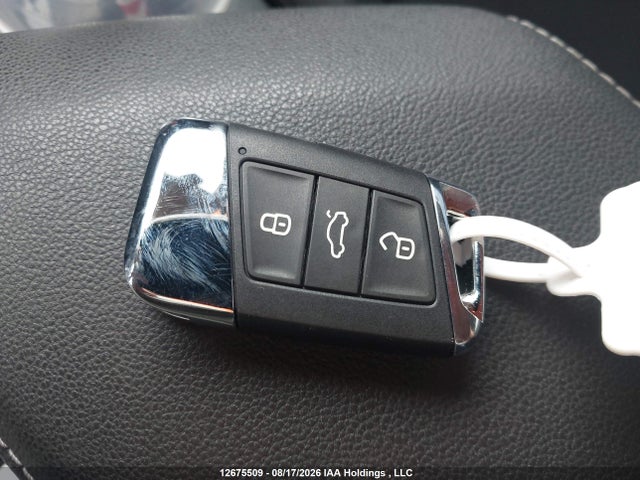 3VWE57BU4MM030926 Volkswagen JETTA SEL