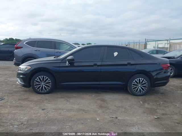 3VWE57BU4MM030926 Volkswagen JETTA SEL