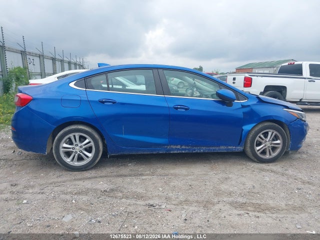 1G1BE5SM0J7191881 Chevrolet Cruze