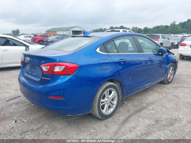 1G1BE5SM0J7191881 Chevrolet Cruze