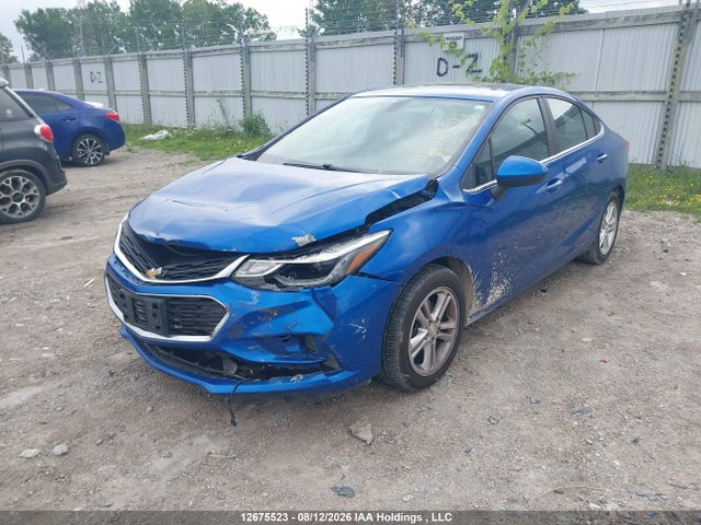1G1BE5SM0J7191881 Chevrolet Cruze