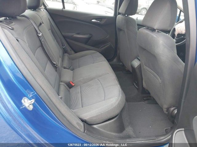1G1BE5SM0J7191881 Chevrolet Cruze