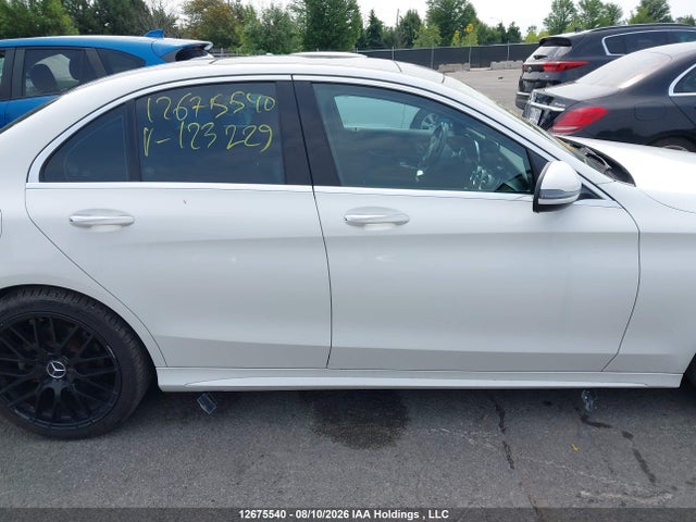 55SWF4KB8GU123229 Mercedes-Benz C 300 4matic