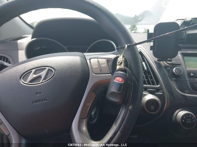 KM8JT3AF1EU907786 Hyundai Tucson Gl
