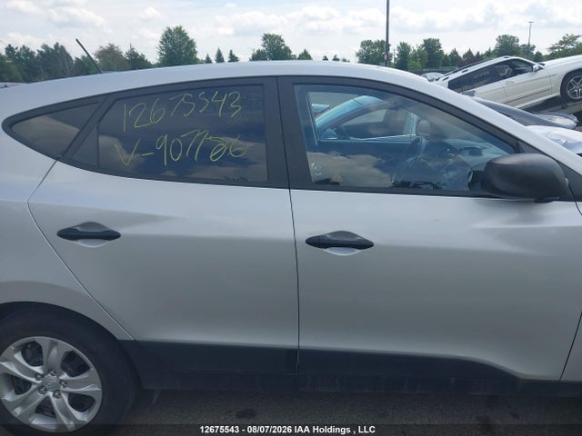 KM8JT3AF1EU907786 Hyundai Tucson Gl