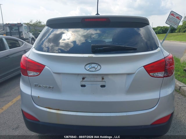 KM8JT3AF1EU907786 Hyundai Tucson Gl