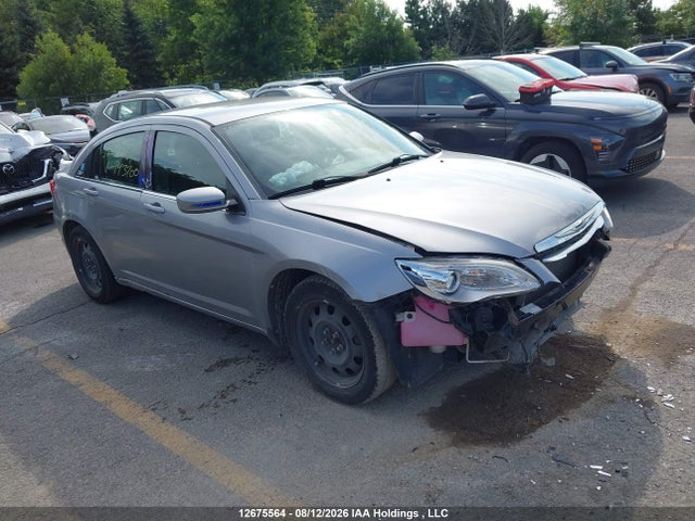 12675564 :رقم المزاد ، 1C3CCBAB8DN743700 vin ، 2013 Chrysler 200 Lx مزاد بيع