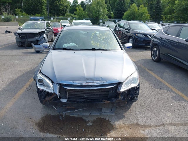12675564 :رقم المزاد ، 1C3CCBAB8DN743700 vin ، 2013 Chrysler 200 Lx مزاد بيع