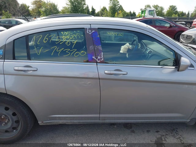 12675564 :رقم المزاد ، 1C3CCBAB8DN743700 vin ، 2013 Chrysler 200 Lx مزاد بيع