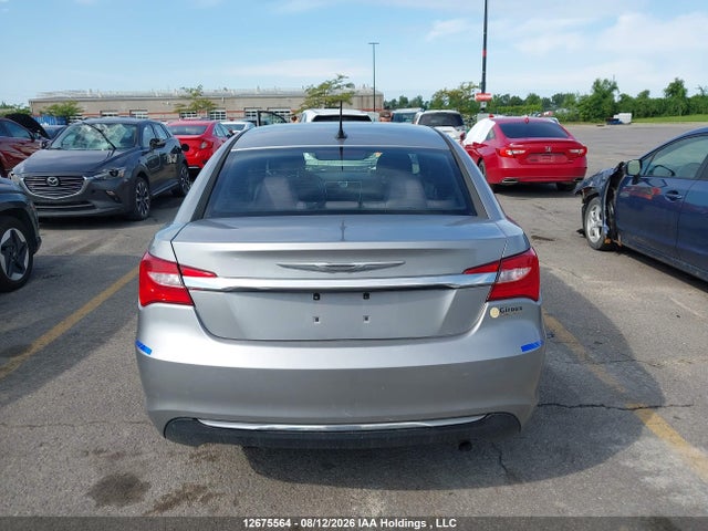 12675564 :رقم المزاد ، 1C3CCBAB8DN743700 vin ، 2013 Chrysler 200 Lx مزاد بيع