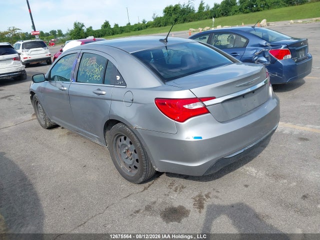 12675564 :رقم المزاد ، 1C3CCBAB8DN743700 vin ، 2013 Chrysler 200 Lx مزاد بيع