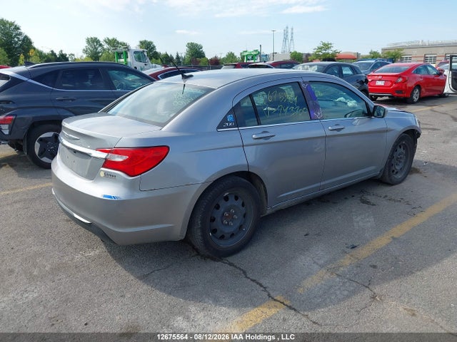 12675564 :رقم المزاد ، 1C3CCBAB8DN743700 vin ، 2013 Chrysler 200 Lx مزاد بيع