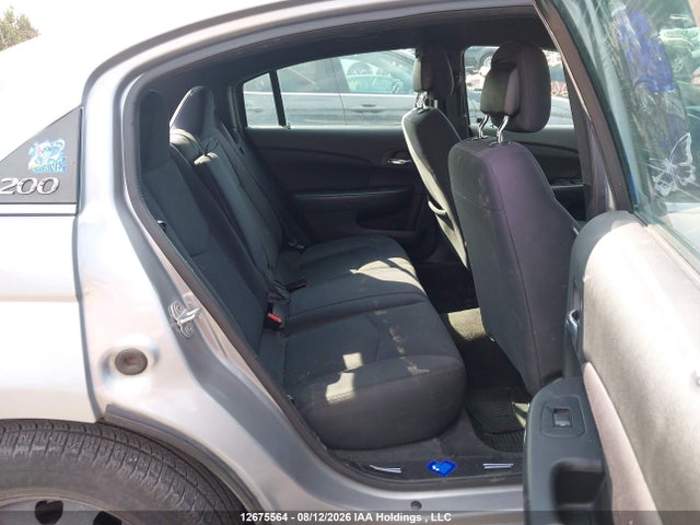 12675564 :رقم المزاد ، 1C3CCBAB8DN743700 vin ، 2013 Chrysler 200 Lx مزاد بيع