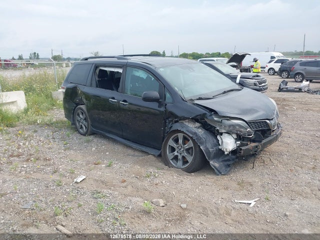 Toyota Sienna Se/se Premium 2018 5TDXZ3DCXJS961617 главное изображение
