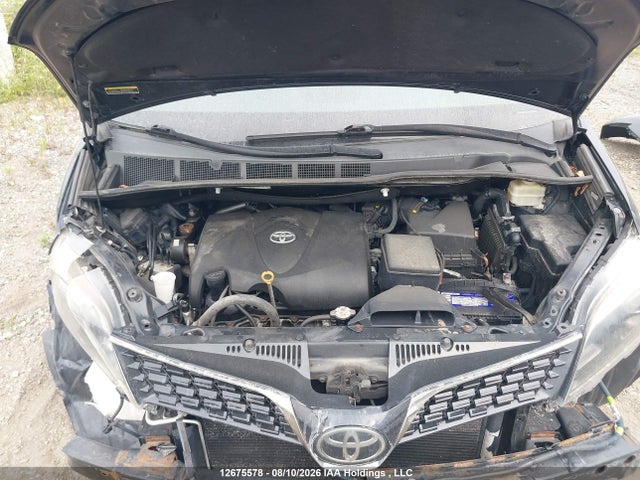 Продажа на аукционе авто 2018 Toyota Sienna Se/se Premium, vin: 5TDXZ3DCXJS961617, номер лота: 12675578