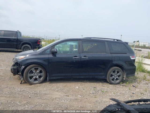 Продажа на аукционе авто 2018 Toyota Sienna Se/se Premium, vin: 5TDXZ3DCXJS961617, номер лота: 12675578