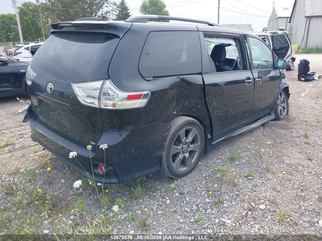 Продажа на аукционе авто 2018 Toyota Sienna Se/se Premium, vin: 5TDXZ3DCXJS961617, номер лота: 12675578