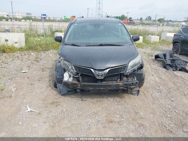 Продажа на аукционе авто 2018 Toyota Sienna Se/se Premium, vin: 5TDXZ3DCXJS961617, номер лота: 12675578
