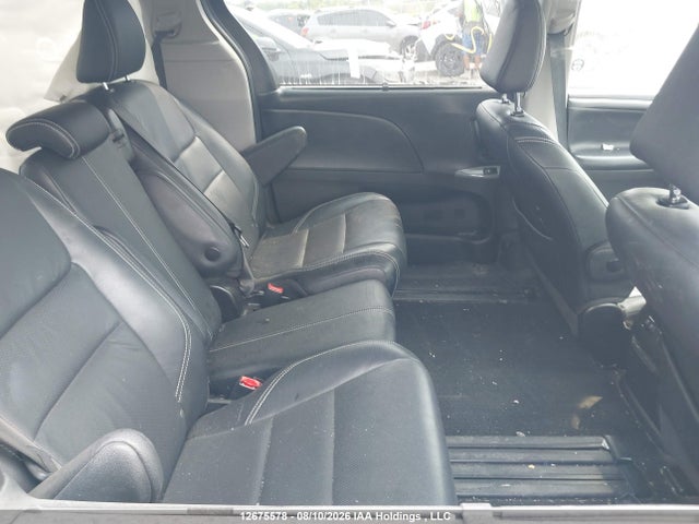 Продажа на аукционе авто 2018 Toyota Sienna Se/se Premium, vin: 5TDXZ3DCXJS961617, номер лота: 12675578