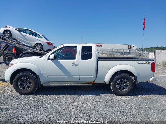 12675579 :رقم المزاد ، 1N6AD0CWXFN758543 vin ، 2015 Nissan Frontier Pro-4x/sv مزاد بيع