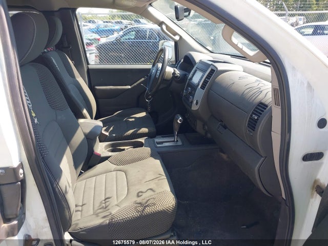 12675579 :رقم المزاد ، 1N6AD0CWXFN758543 vin ، 2015 Nissan Frontier Pro-4x/sv مزاد بيع