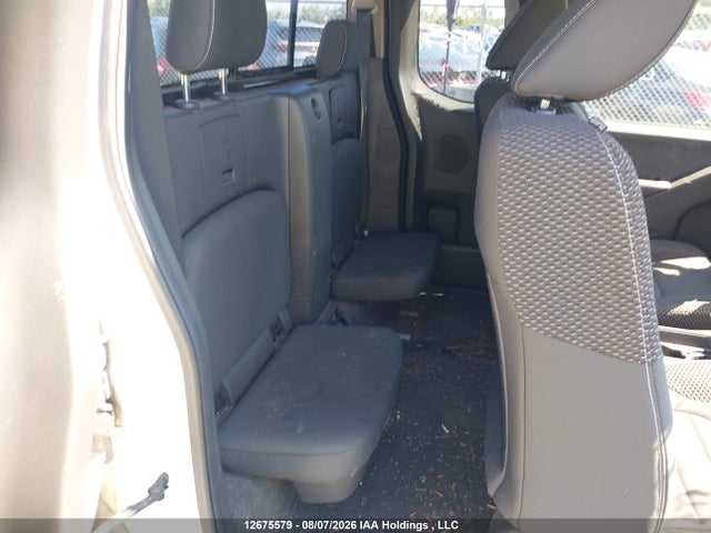 12675579 :رقم المزاد ، 1N6AD0CWXFN758543 vin ، 2015 Nissan Frontier Pro-4x/sv مزاد بيع