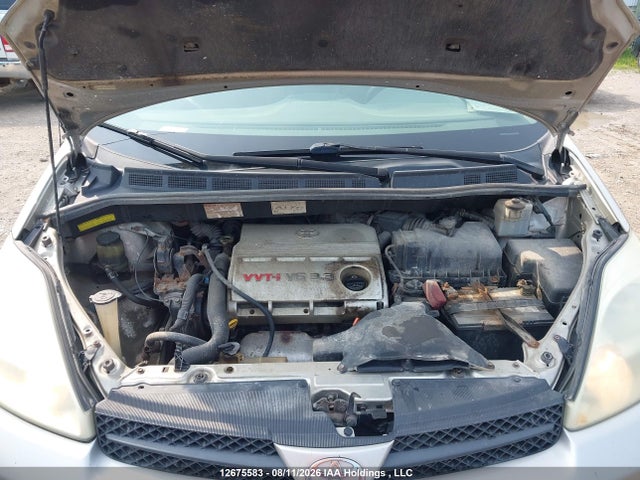 2004 Toyota Sienna მანქანა იყიდება აუქციონზე, vin: 5TDZA23C54S131465, აუქციონის ნომერი: 12675583
