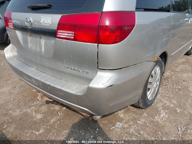 2004 Toyota Sienna მანქანა იყიდება აუქციონზე, vin: 5TDZA23C54S131465, აუქციონის ნომერი: 12675583
