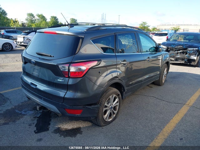 Ford ESCAPE SE 2017 1FMCU9GD2HUD69327 Image 4