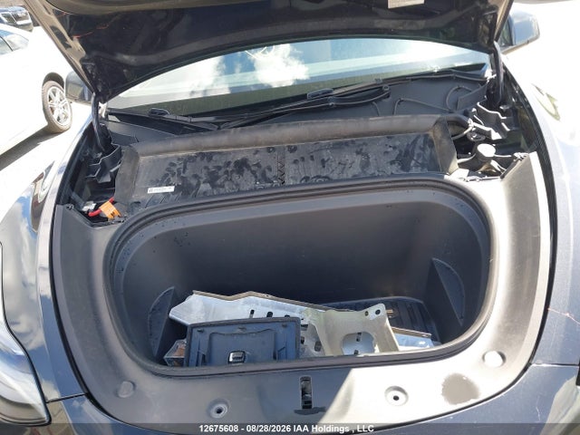 Tesla Model Y 2024 7SAYGDEE0RF212571 Image 10