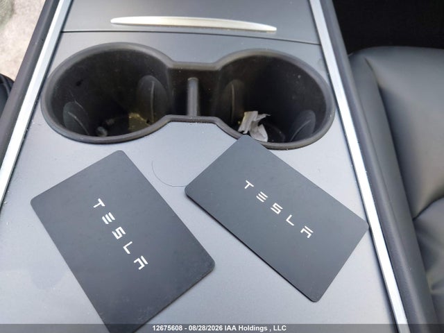 Tesla Model Y 2024 7SAYGDEE0RF212571 Image 11