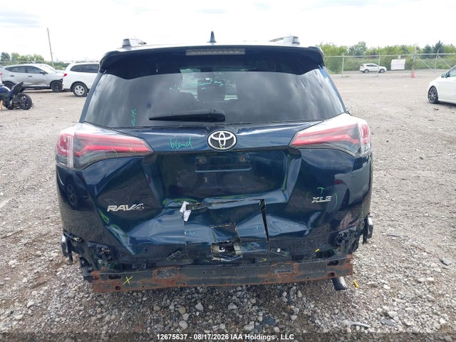 2018 Toyota Rav4 Xle მანქანა იყიდება აუქციონზე, vin: 2T3WFREV4JW417989, აუქციონის ნომერი: 12675637