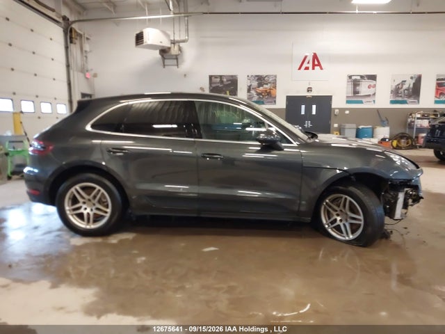 Продажа на аукционе авто 2017 Porsche Macan S, vin: WP1AB2A53HLB10764, номер лота: 12675641