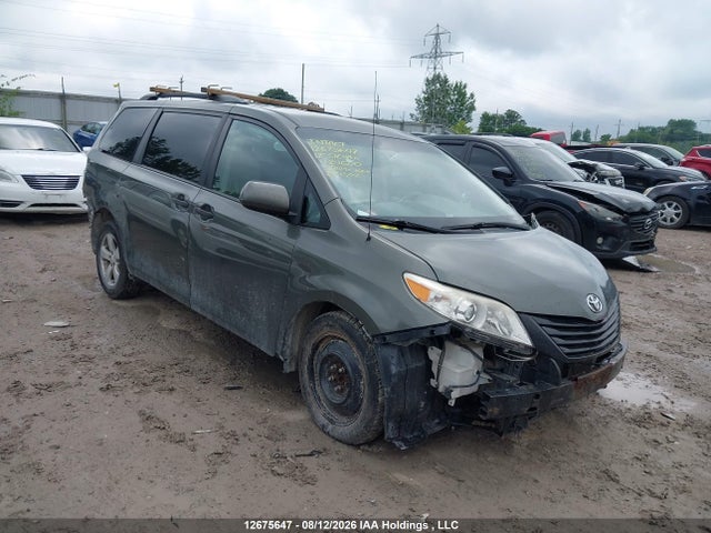Aukcja sprzedaży 2012 Toyota Sienna, vin: 5TDZK3DC4CS246770, numer aukcji: 12675647