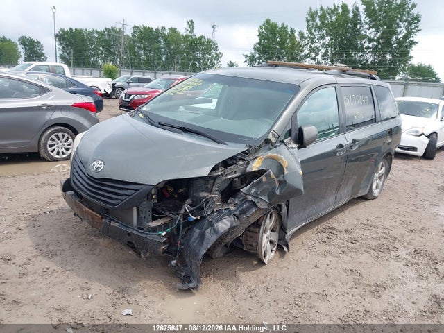 Продажа на аукционе авто 2012 Toyota Sienna, vin: 5TDZK3DC4CS246770, номер лота: 12675647