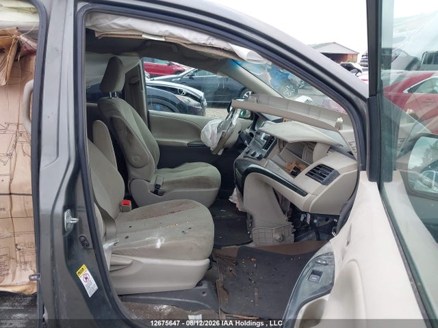 Продажа на аукционе авто 2012 Toyota Sienna, vin: 5TDZK3DC4CS246770, номер лота: 12675647