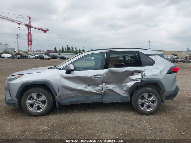 Toyota Rav4 Xle 2022 2T3R1RFVXNC304372 Image 14