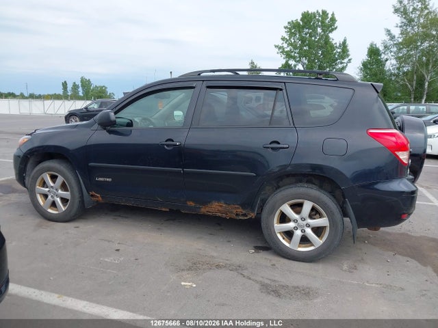 2007 Toyota Rav4 Limited მანქანა იყიდება აუქციონზე, vin: JTMBK34V775025937, აუქციონის ნომერი: 12675666