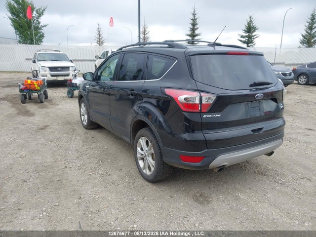 Продажа на аукционе авто 2017 Ford Escape Se, vin: 1FMCU9GD4HUC36116, номер лота: 12675677
