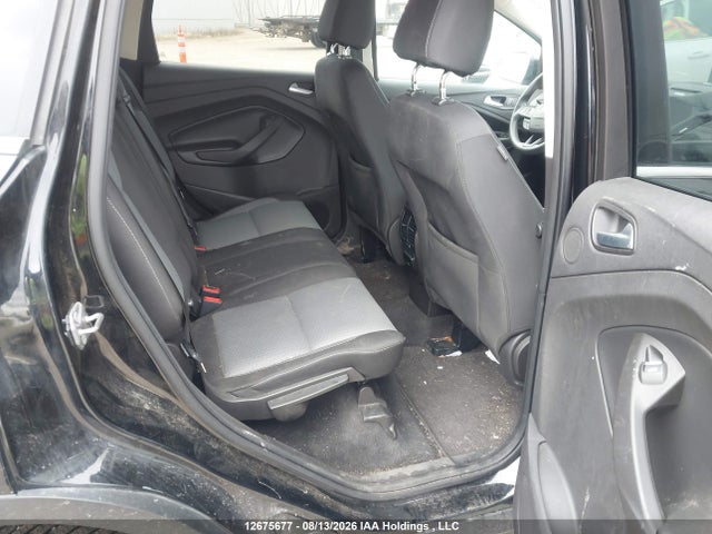 Продажа на аукционе авто 2017 Ford Escape Se, vin: 1FMCU9GD4HUC36116, номер лота: 12675677
