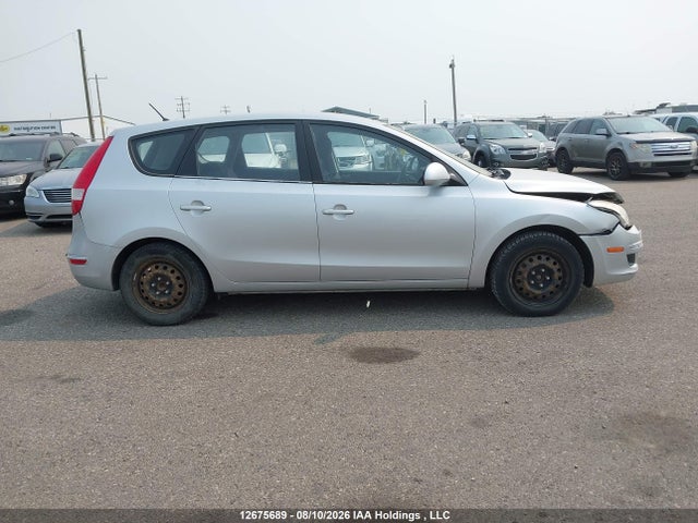 2010 Hyundai Elantra Touring Gl მანქანა იყიდება აუქციონზე, vin: KMHDB8AE0AU074223, აუქციონის ნომერი: 12675689