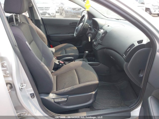 2010 Hyundai Elantra Touring Gl მანქანა იყიდება აუქციონზე, vin: KMHDB8AE0AU074223, აუქციონის ნომერი: 12675689