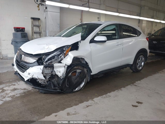 Honda HR-V LX 2020 3CZRU5H32LM100362 Image 2