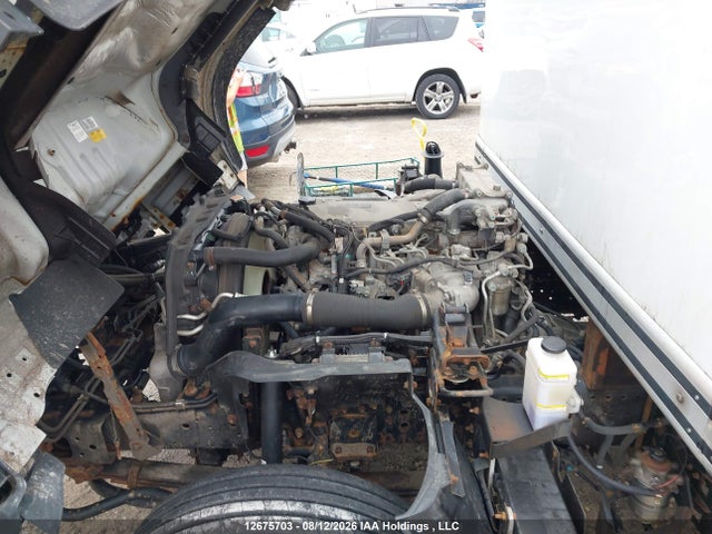 12675703 :رقم المزاد ، JALE5W165N7301597 vin ، 2022 Isuzu Nrr مزاد بيع