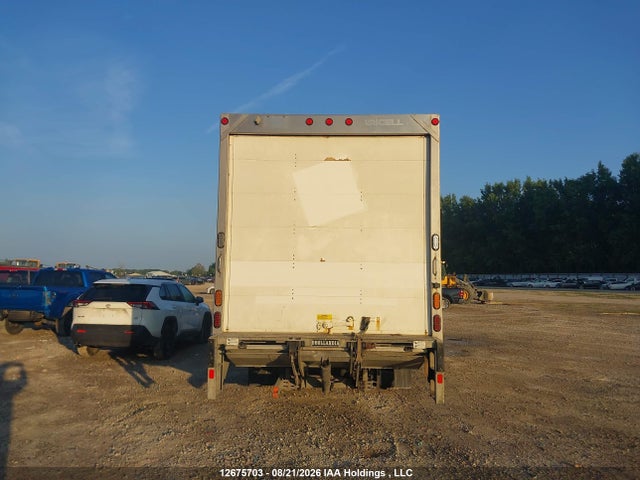 12675703 :رقم المزاد ، JALE5W165N7301597 vin ، 2022 Isuzu Nrr مزاد بيع