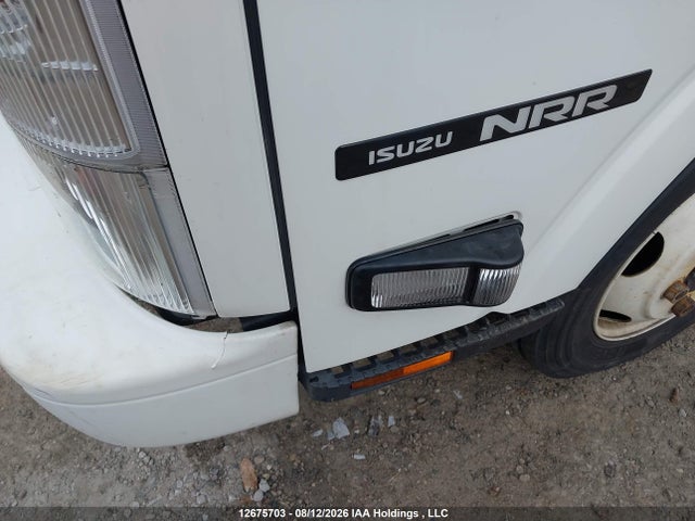 12675703 :رقم المزاد ، JALE5W165N7301597 vin ، 2022 Isuzu Nrr مزاد بيع