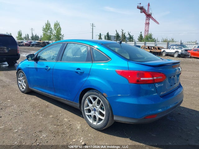 Ford FOCUS SE 2015 1FADP3F22FL245709 Image 3