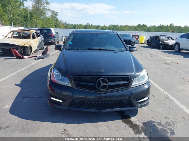 Продажа на аукционе авто 2012 Mercedes-benz C 350 4matic, vin: WDDGF8JB7CA637872, номер лота: 12675728