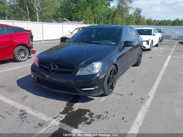 Продажа на аукционе авто 2012 Mercedes-benz C 350 4matic, vin: WDDGF8JB7CA637872, номер лота: 12675728