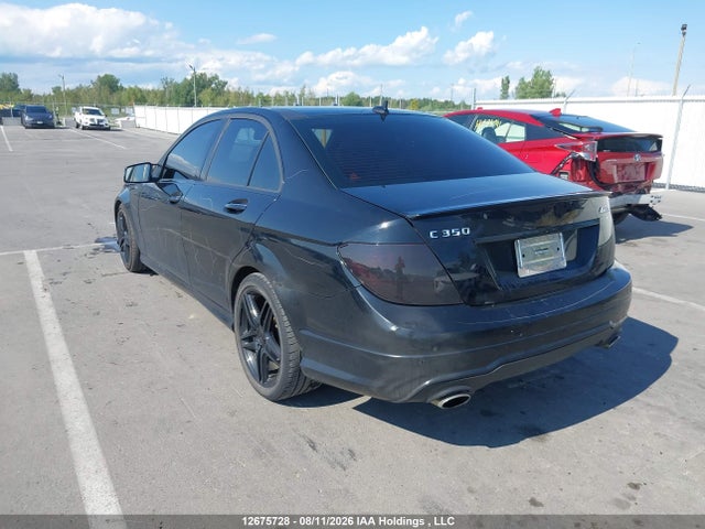 Продажа на аукционе авто 2012 Mercedes-benz C 350 4matic, vin: WDDGF8JB7CA637872, номер лота: 12675728
